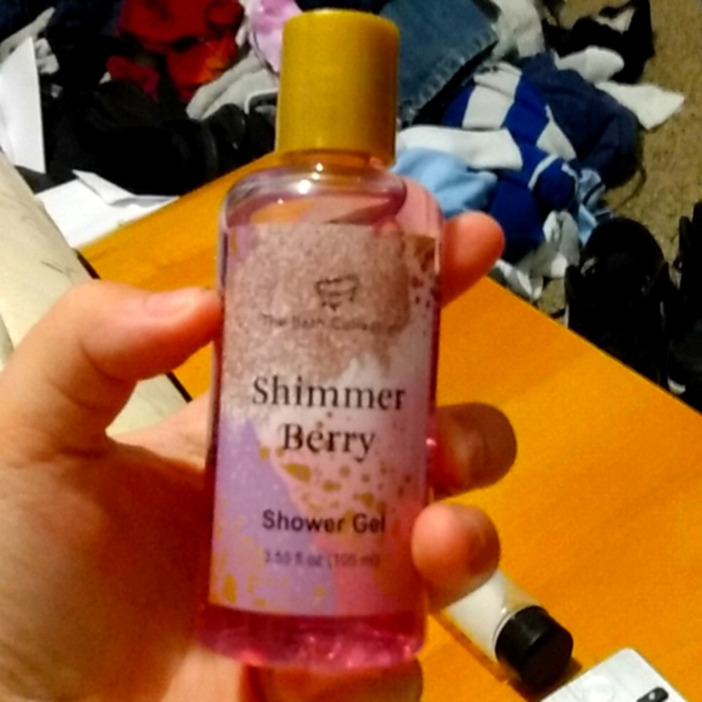 Shower gel